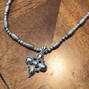 Super cute Napier silver cross necklace